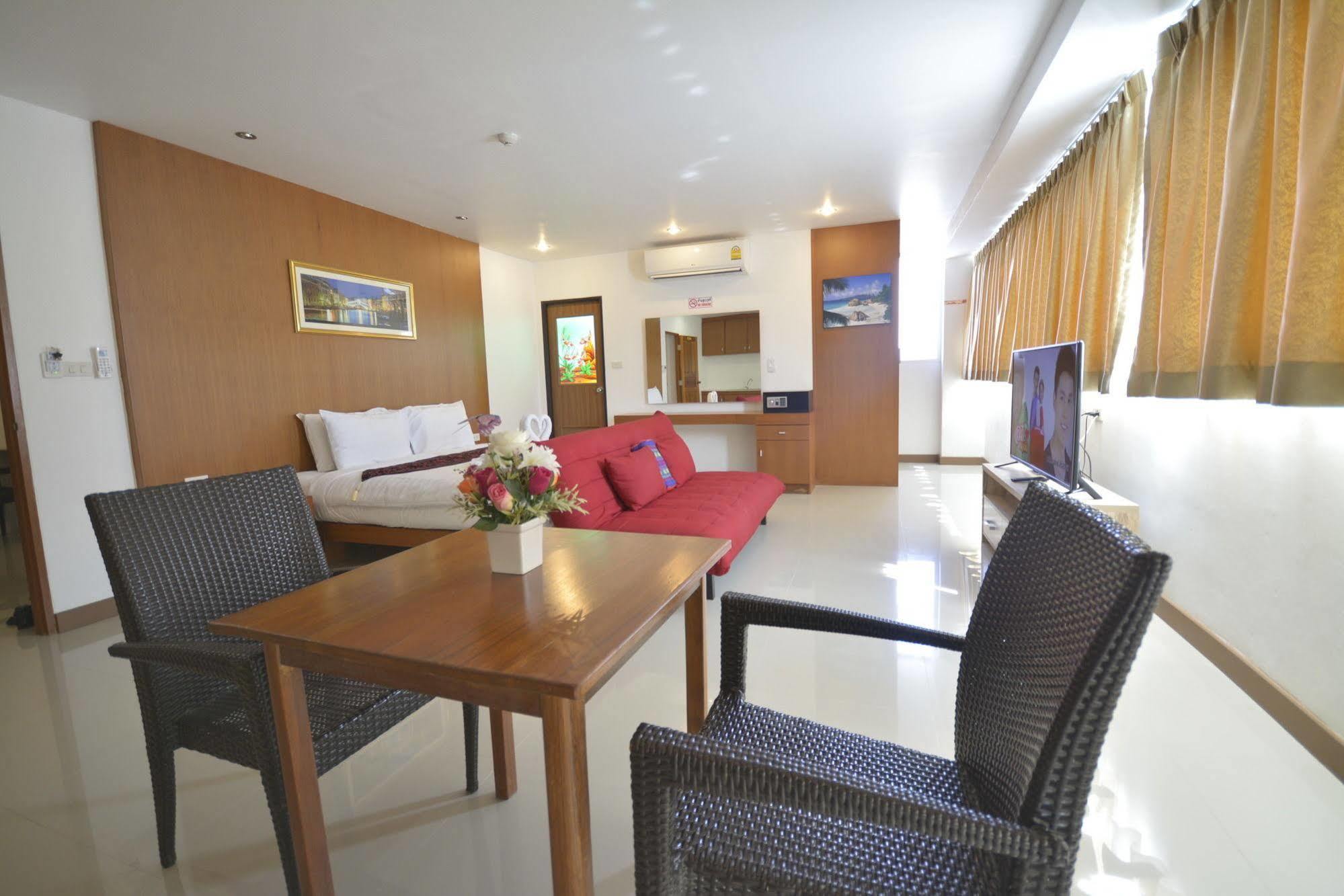 The Patong Center 3*